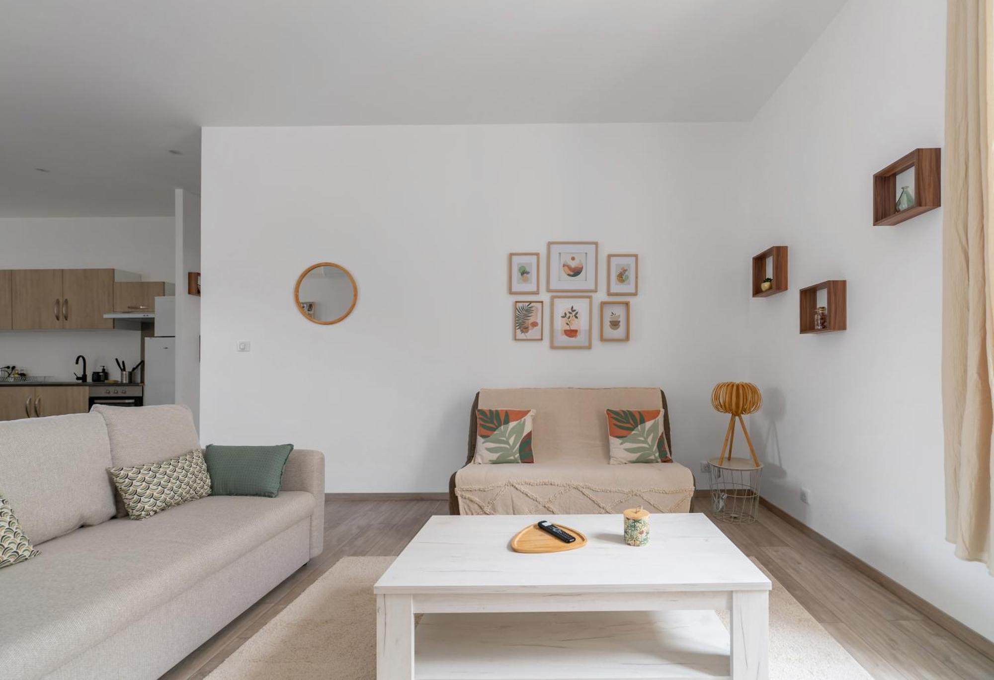 Le Ravy - Appartement Design, 2 Chambres, Centre Ville Vichy Bagian luar foto